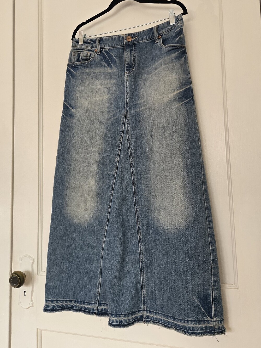 Vintage Mossimo Supply Co Faded Denim Maxi Skirt Embroidered Pocket 9